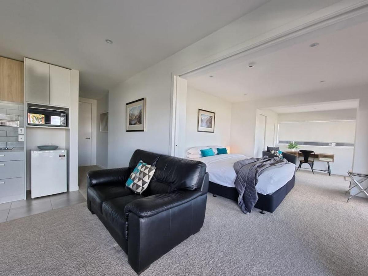 Fabulous Castor Bay 1 Bedroom With Views And Skytv Auckland Buitenkant foto