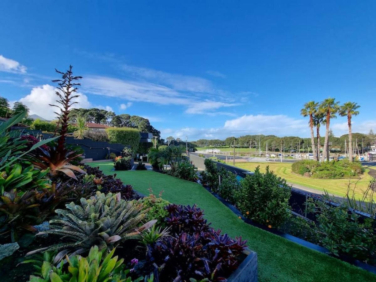 Fabulous Castor Bay 1 Bedroom With Views And Skytv Auckland Buitenkant foto